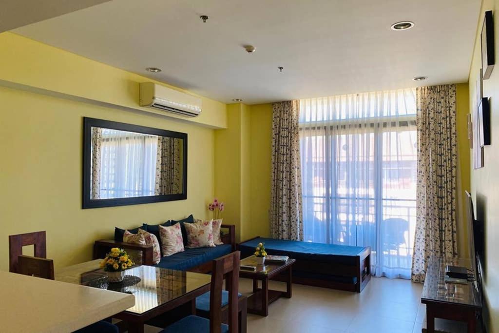 Appartamento Anvaya Cove Penthouse Unit 10-2 Br. Morong  Esterno foto